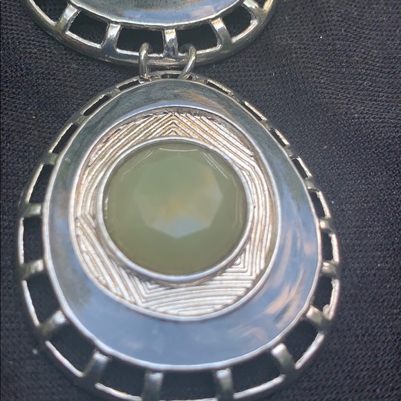 Costume Jewelry Statement Necklace - Picture 2 of 7